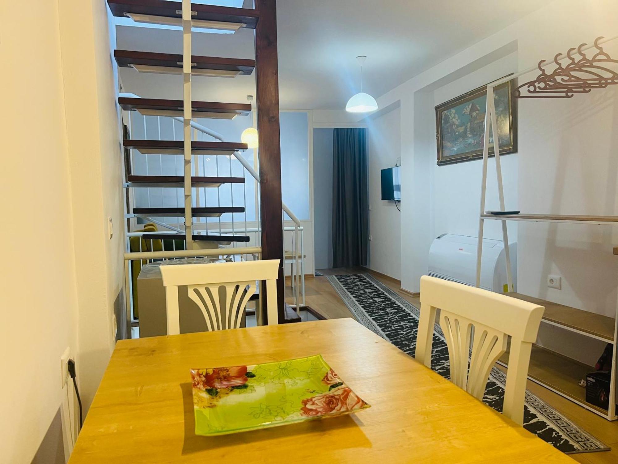 Appartamento Charming House Pogradec Esterno foto
